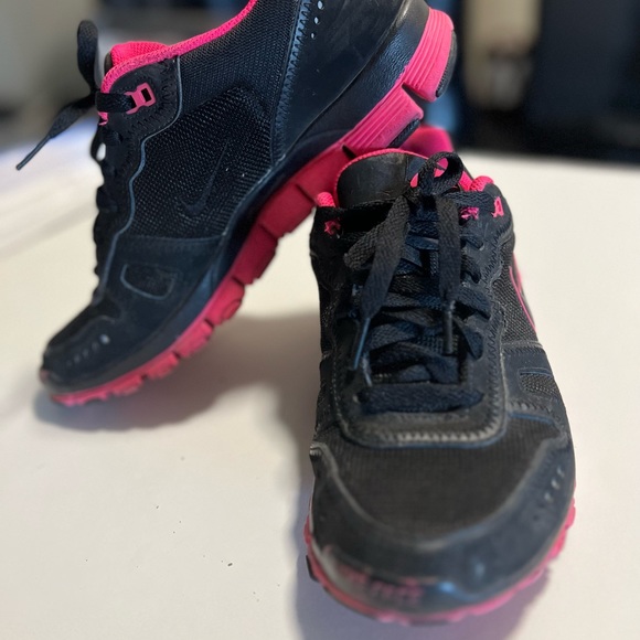 Nike Waffle 5.0 black and pink running sneakers shoes - Picture 3 of 11